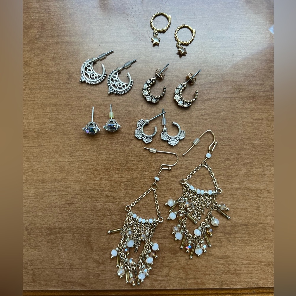 MISC. Fashion jewelry earrings
